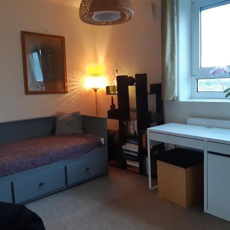 Cosy Room In Camden Town Zone 2 London Exterior photo